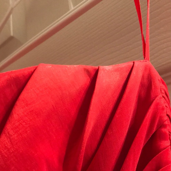 Red Ruched & Sequined Prom Dress💃🏽 - Picture 6 of 8